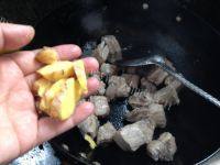 美味的烧排骨做法图解4)