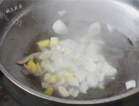 西红柿浓汤自制做法图解6)