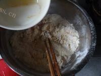 自制黑芝麻咸香饼干做法图解6)