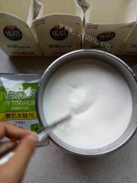 香飘十里的酸奶做法图解3)
