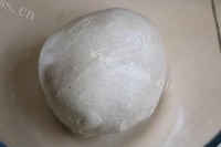 回味无穷的黑芝麻吐司做法图解3)