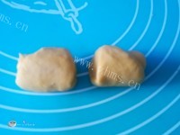 自制南瓜面包卷做法图解6)
