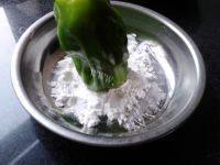 家常菜青椒酿肉做法图解7)