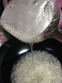 家常返砂芋头做法图解8)