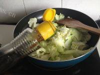 健康美食手撕包菜做法图解7)