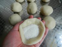 香喷喷的炸糖糕做法图解8)