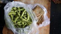 开胃的萝卜干炒毛豆做法图解1)