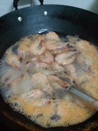 美味的白灼虾