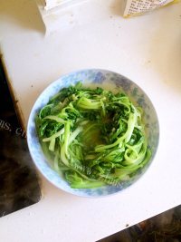 好吃的炒小白菜做法图解6)