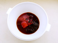美味的腐乳豆豉蒸鸡做法图解2)