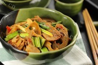美味的卤藕回锅牛肉做法图解12)