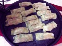 美味营养的锅贴做法图解8)