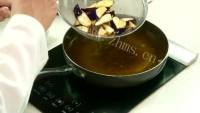 家常菜麻婆茄子做法图解3)