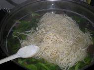 自己做的青菜牛肉面做法图解12)