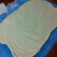 自制麻酱烧饼做法图解4)