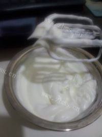 果酱蛋糕卷自制做法图解5)