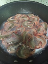 香辣虾做法图解1)