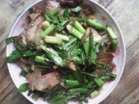 家常菜大蒜炒腊肉