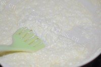 甜品奶香大米布丁做法图解4)