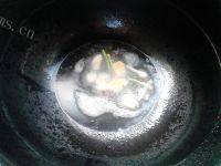 易做的排骨烧土豆做法图解3)