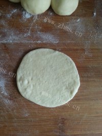 自制玫瑰花面包做法图解5)