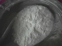 自己做的鸡蛋豆渣饼做法图解2)