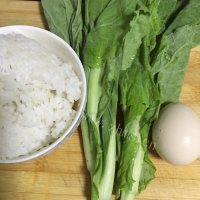 美味的青菜蛋炒饭做法图解1)