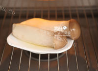 色香味浓的手撕杏鲍菇做法图解2)
