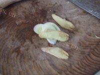 秀色可餐的红烧肉炖白菜做法图解2)