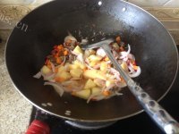 美味的咖喱牛肉饭做法图解2)
