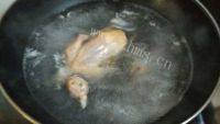 乳鸽汤做法图解2)