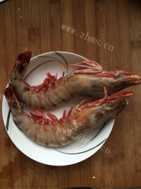 可口的青汁虾仁水饺做法图解4)