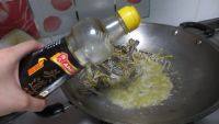酱爆鳝丝做法图解5)