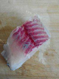 美味的鱼肉粥做法图解3)