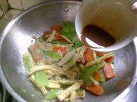 家常菜莴笋炒腐竹