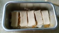 自制肉松沙拉面包做法图解10)