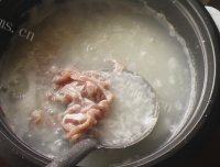 健康美食之皮蛋瘦肉粥做法图解7)