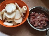 家常菜炒杏鲍菇做法图解1)