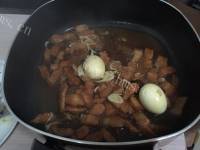 美味的五花肉卤蛋