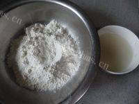 自己做的葱油烧饼做法图解1)