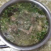 香喷喷的老鸭粉丝汤做法图解12)