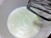 自制紫菜蛋糕卷做法图解6)