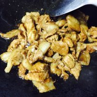 美味营养的炖豆角做法图解9)