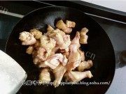 美味的小鸡腿炖肉做法图解4)