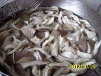 自制素炒蘑菇做法图解2)