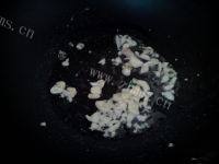葱香土豆炒蛋花做法图解6)