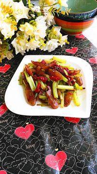家常菜香芹炒腊肉