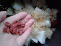 「首发」银耳雪梨汤做法图解8)