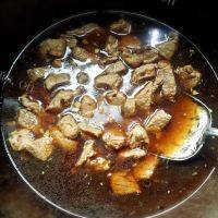 适量番茄炖牛肉做法图解2)