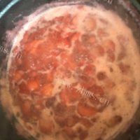诱人的草莓酱做法图解4)